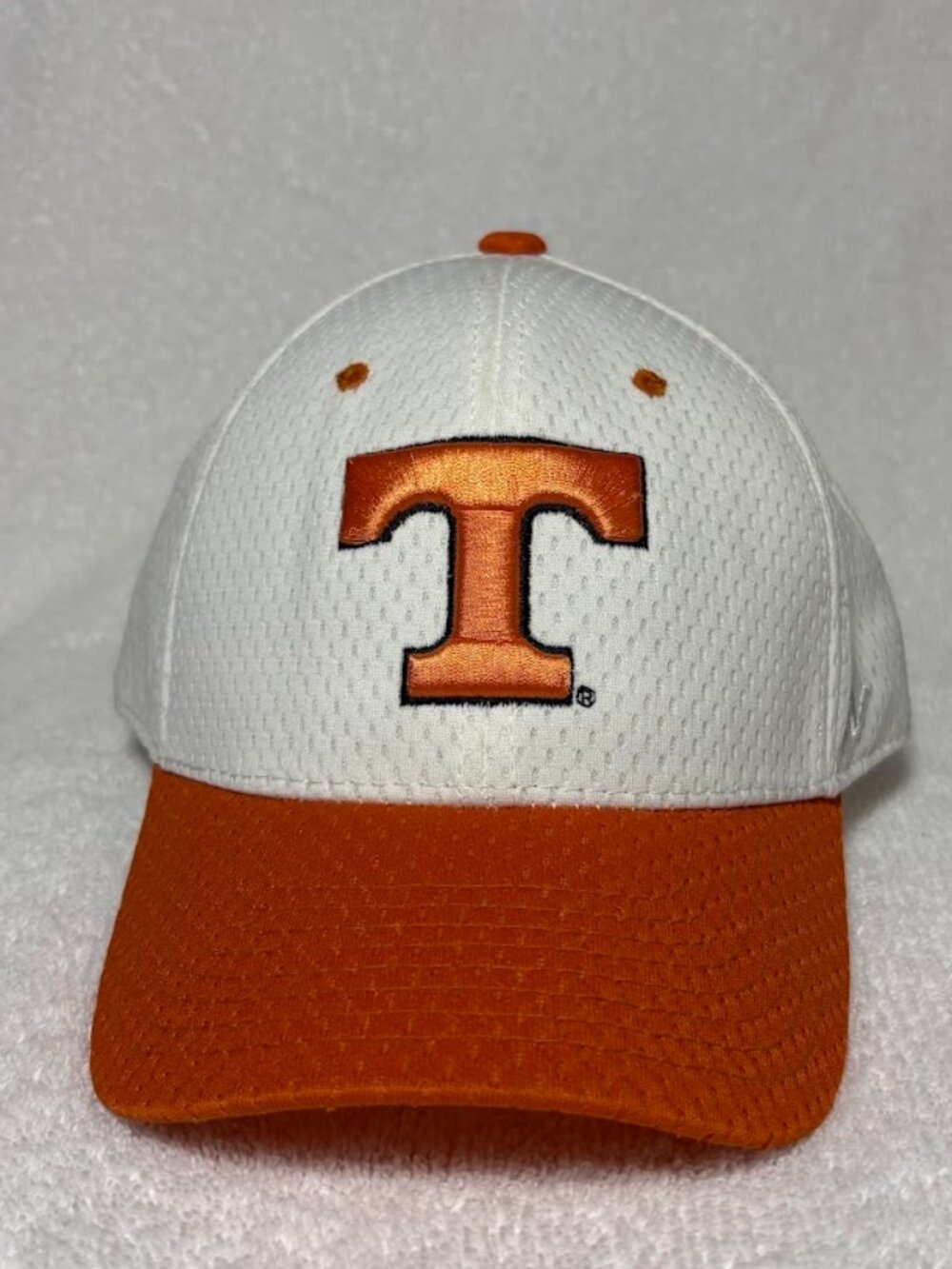 New Tennessee Volunteers White/Orange NCAA Fitted Hat Size 7 1/2 Zephyr